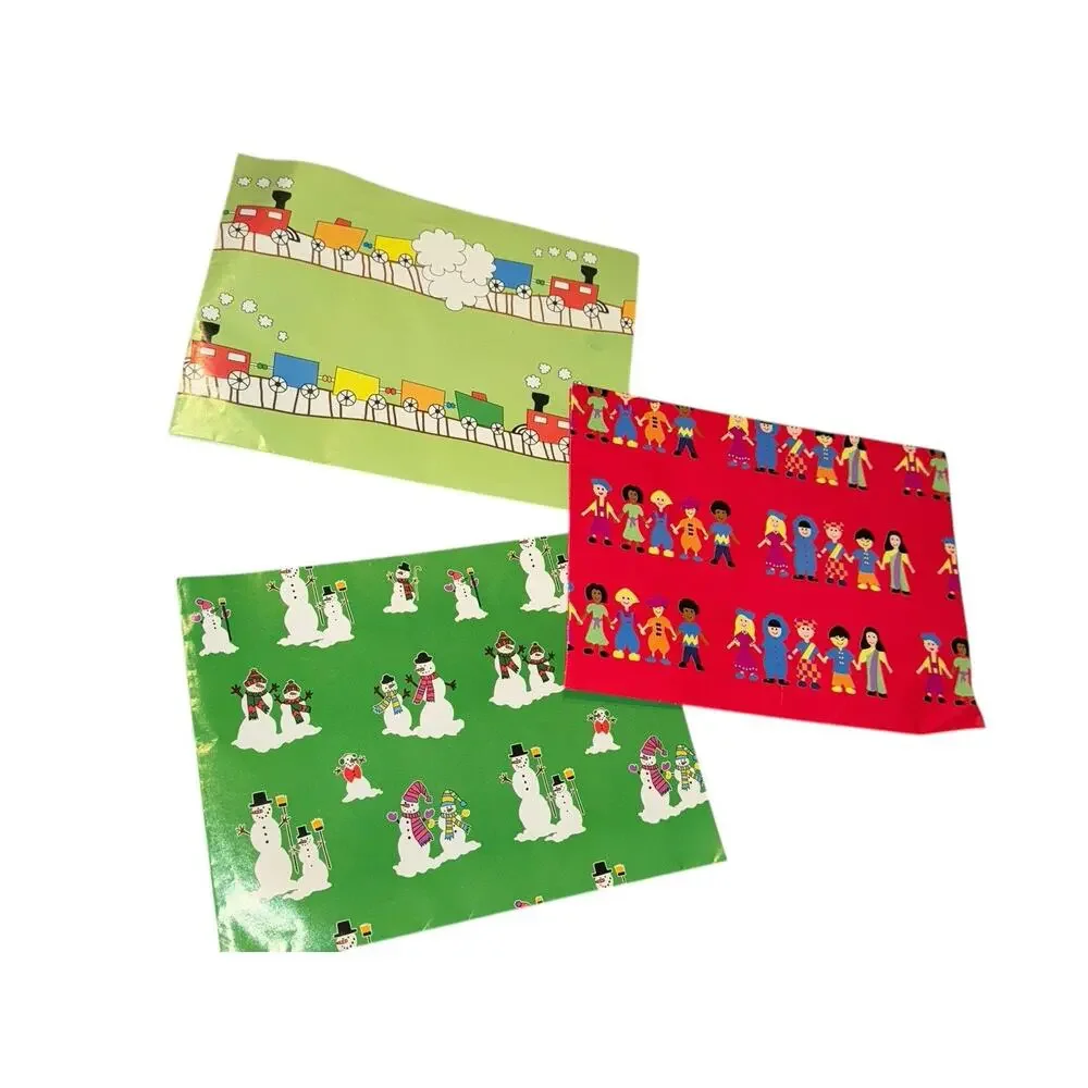 Mixed Gift Bags & Wrapping Paper Lot Birthday Holiday Teddy Bear Paper Crafts